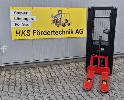 Stacker pedestre 2024  Hyster S1.4AC IL (3)
