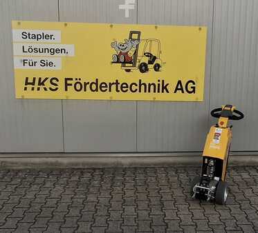 Chariots tracteurs 2025  Master Mover SM200+ (2)