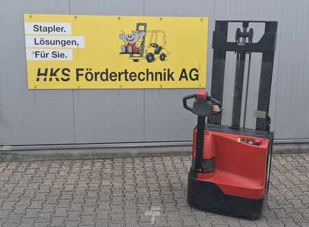 Stacker pedestre 2013  EP Equipment ES12-12WAI_IL (1)