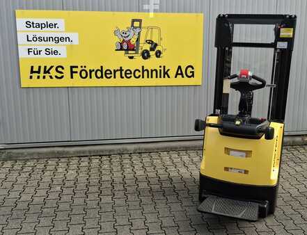 Hochhubwagen 2025  Hyster S1.2S mit Plattform (3)