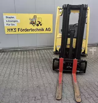 Eléctrica de 4 ruedas 2018  Hyster J2.5XN (1)