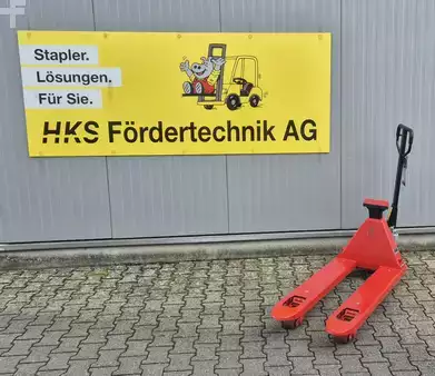 Punnitseva haarukkavaunu  RAVAS 1100 (3)