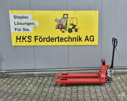 Punnitseva haarukkavaunu  RAVAS 1100 (1)