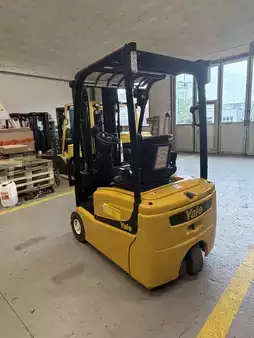 Elektro tříkolové VZV 2008  Yale YALE ERP16VT SWB (1)
