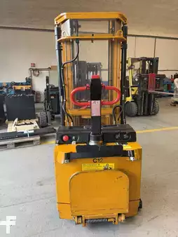 Pallet Stackers 1999  Vestergaard C12i-FFTL mit Initialhub (1)
