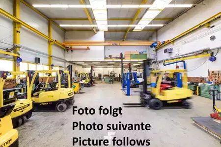 Electric Pallet Trucks 2026  Hyster P2.0 (1)