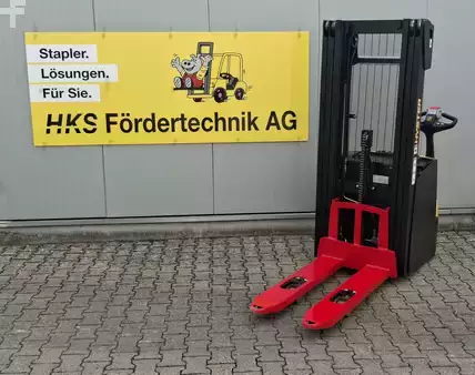 Stacker pedestre 2026  Hyster S1.6 IL (3)