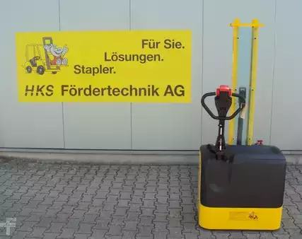 Ruční vysokozdvižný vozík 2026  Hyster SC1.0 (2)