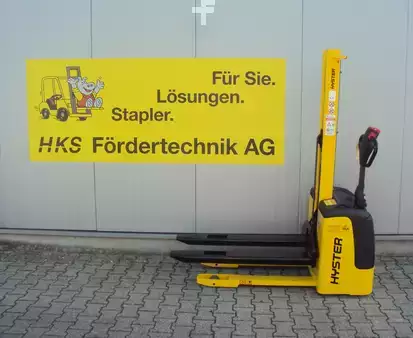 Ruční vysokozdvižný vozík 2025  Hyster SC1.0 (1)