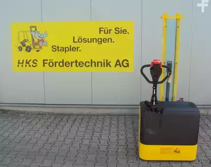 Ruční vysokozdvižný vozík 2025  Hyster SC1.0 (2)
