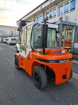 Diesel Forklifts 2001  Dan Truck 9660 (3)