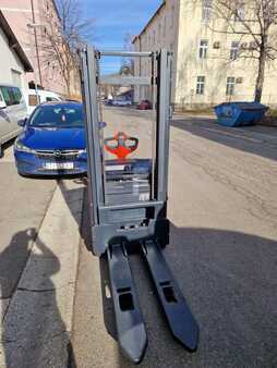 Stapelaars 2017  Linde L14 (2)