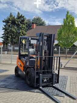 Diesel heftrucks 2022 Doosan D25S-9 (2)