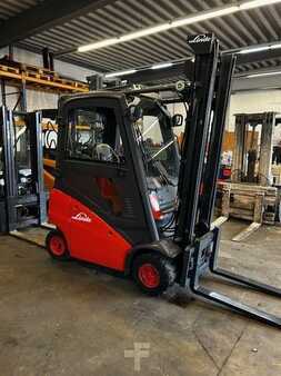 Gasoltruck 2012  Linde H14T (1)