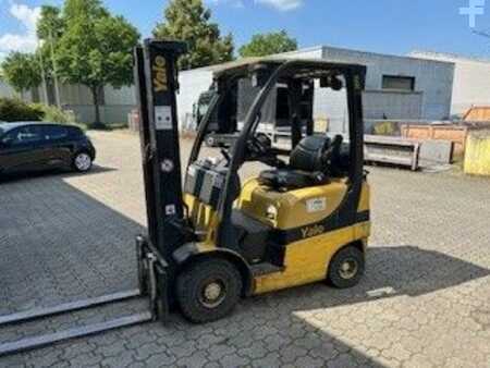 Treibgasstapler  Yale GLP 20 SVX (1)