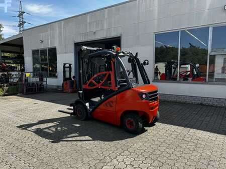 Carretilla elevadora diésel 2010  Linde H25D-392-01 (3)