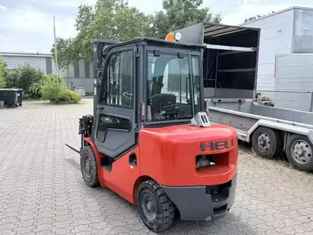 Dieselstapler 2021  Heli CPD 35 (2)