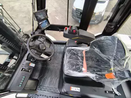 Eléctrico - 4 rodas 2026  EP Equipment EFL1003-HV-6 (5)