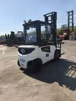 Elektrisk- 4 hjul 2026  EP Equipment EFL35 PRO (4)