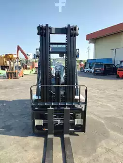 Elektrisk- 4 hjul 2026  EP Equipment EFL30 PRO (3)