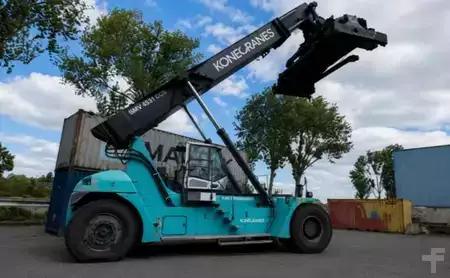 Reachstacker 2020  Konecranes SMV4531CC5 (2)