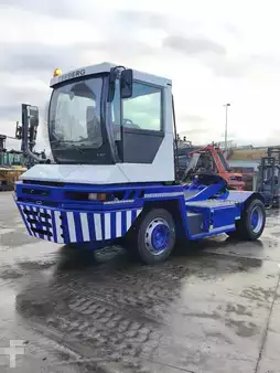 terminal traktor 2007  Terberg TT222 4x2 (1)