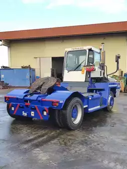 terminal traktor 2007  Terberg TT222 4x2 (3)