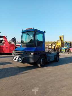 Terminal tractor 2007  Terberg RT222 (2)