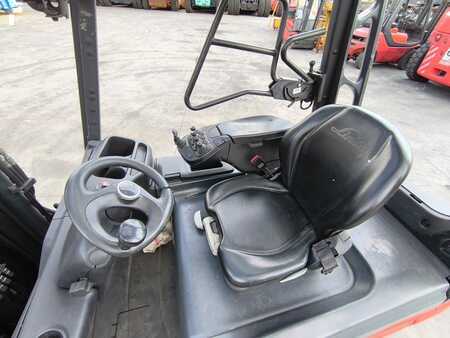Carrelli elettrici 4 ruote 2015  Köttgen E30L-01 (5)