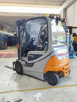Carrelli elettrici 4 ruote 2017  Still RX60-25 (3)