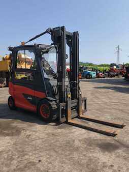 Carrelli elettrici 4 ruote 2018  Linde E45HL-01/600 (2)