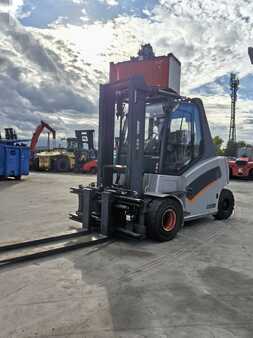 Elektro čtyřkolový VZV 2017  Carer A80/900X (1)