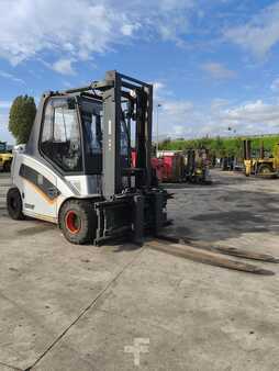 Elektro čtyřkolový VZV 2017  Carer A80/900X (2)