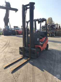 Carrelli elevatori diesel 1995  Linde H16D (1)