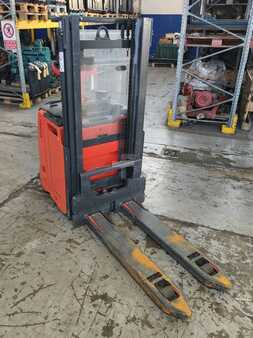 Hochhubwagen 2017  Linde D12AP (1)