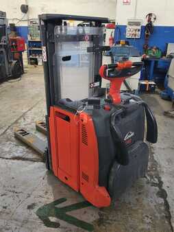 Hochhubwagen 2017  Linde D12AP (2)