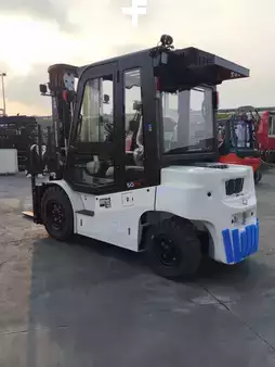 Elektro 4 Rad 2026  EP Equipment EFL503-HV-6 (3)