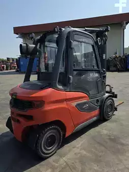 Diesel heftrucks 2021  Linde H35D-01 (4)