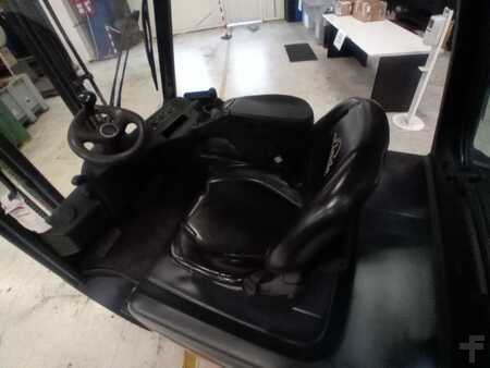 Linde E25L-01
