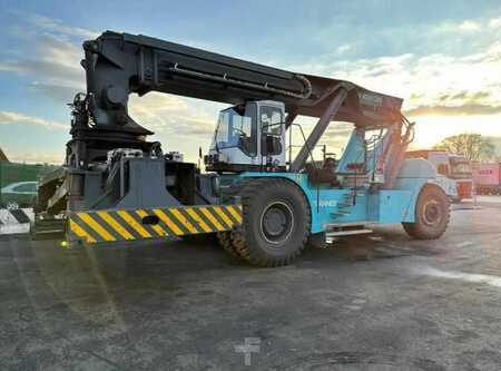 Reachstacker 2011  Konecranes SMV 4531 CB5 (2)