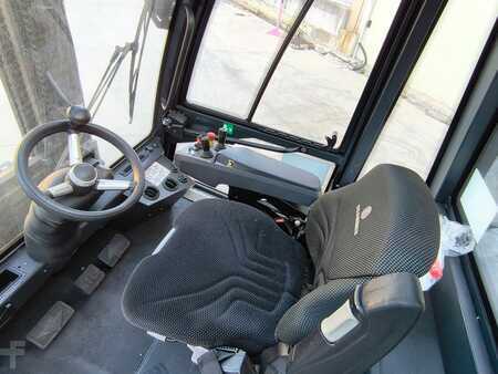 Elektro čtyřkolový VZV 2018  Carer A80/900X (5)