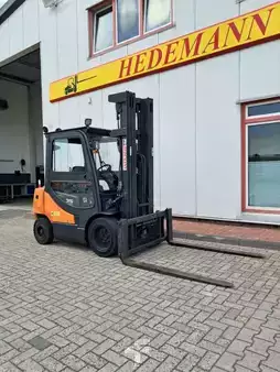Dieselstapler 2015  Doosan D35C-5 (2)