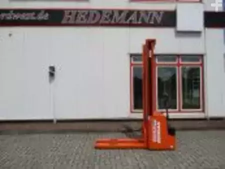 Wózek wysokiego podnoszenia 2016 Doosan LEDS14 (1)