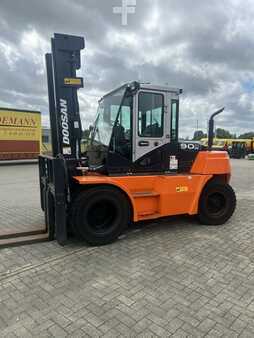 Diesel truck 2018  Doosan D90S-7 (3)