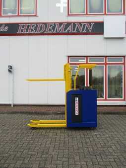 Vysokozdvižný vozík se sedadlem pro řidiče - Stöcklin EFI1600 (4)
