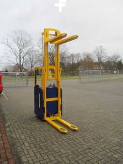 Ledstaplare sitt 2019  Stöcklin EFI1600 (6)