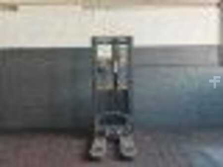 Hochhubwagen 2022 Doosan BDL13S-7 (1)