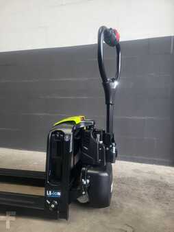 Transpalettes manuels 2023 Clark LWio15 (2)