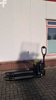 Hand Pallet Trucks 2025  Clark LWio15 (6)