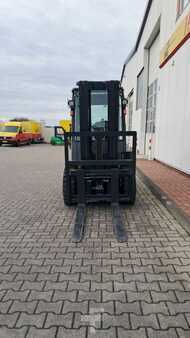 Elektro 4 Rad 2025 Clark L35XE (3)